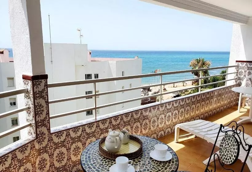 Luna Beach Seafront