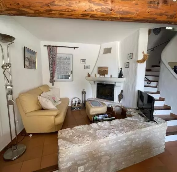 Maison Zouz