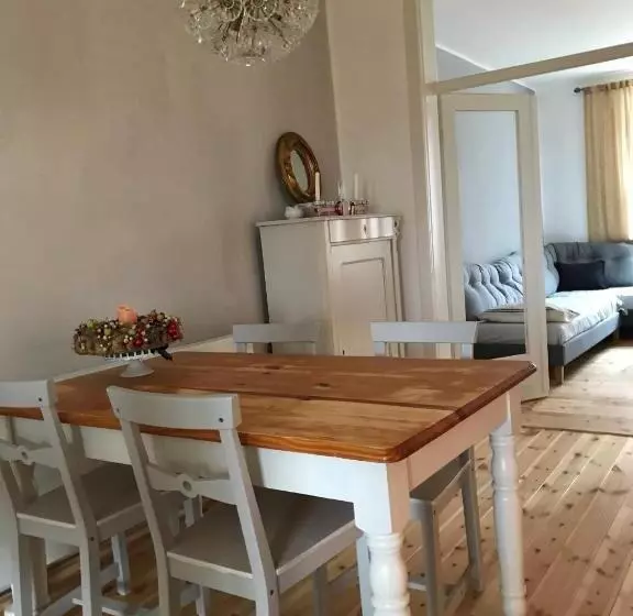 Stadtnest Malchow   Für 2 12 Personen In Der Inselstadt   Mecklenburgische Seenplatte