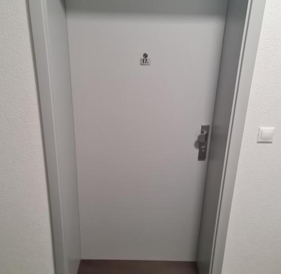 štúdio Calvin Sklenarska 1