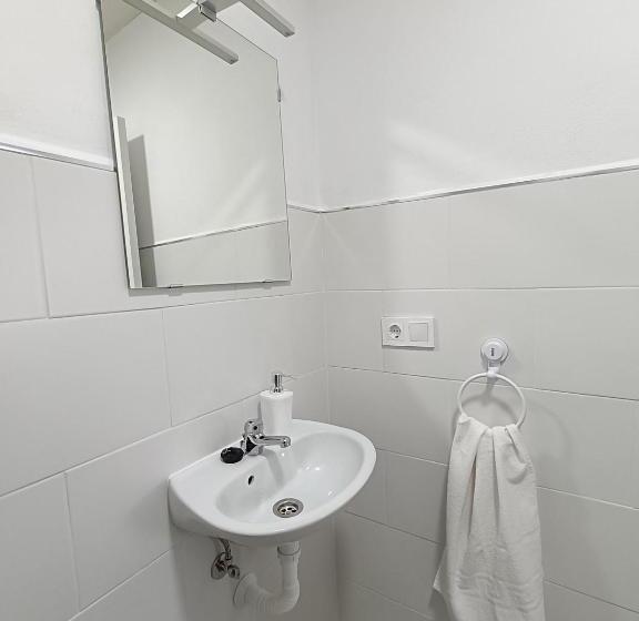 Alojamientos La Menúa