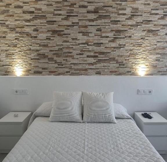 Alojamientos La Menúa