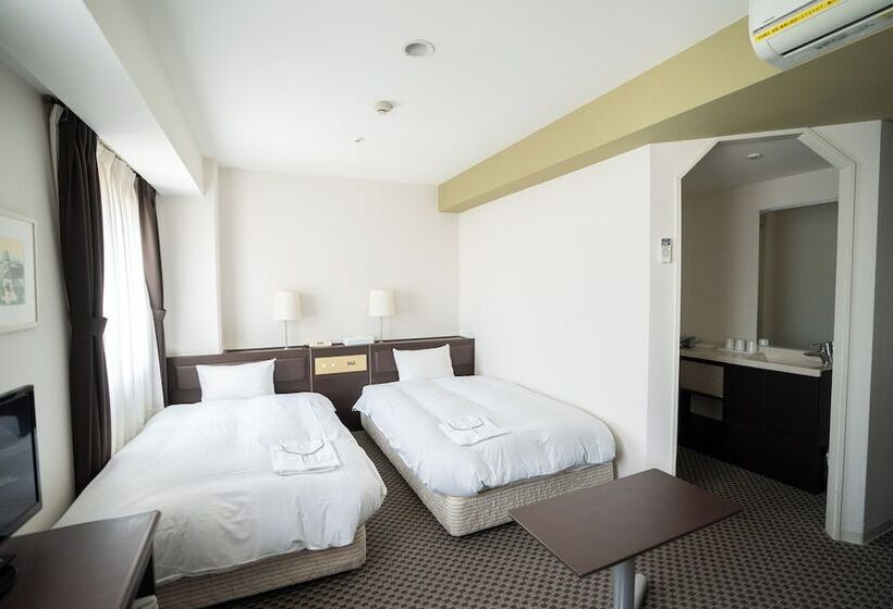 هتل Casabella Inn Kobe