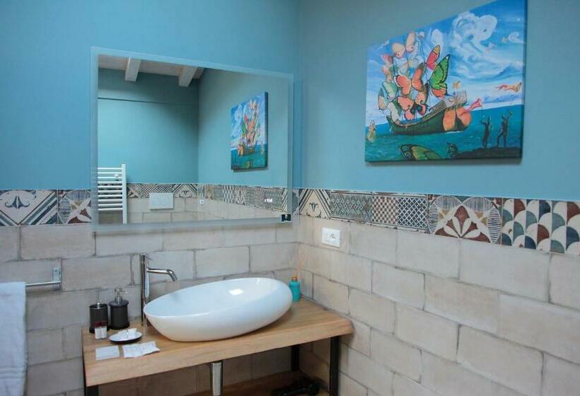 Капсульный Oтель La Casa Degli Artisti