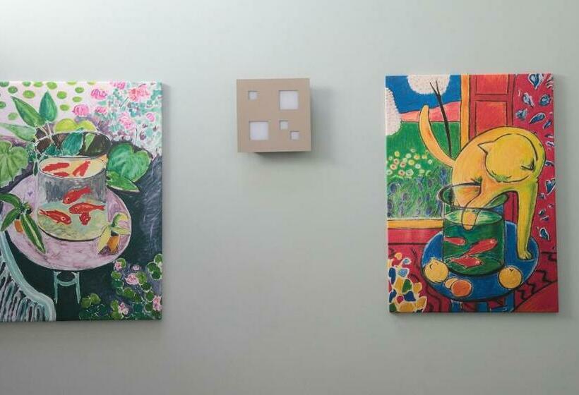 Капсульный Oтель La Casa Degli Artisti