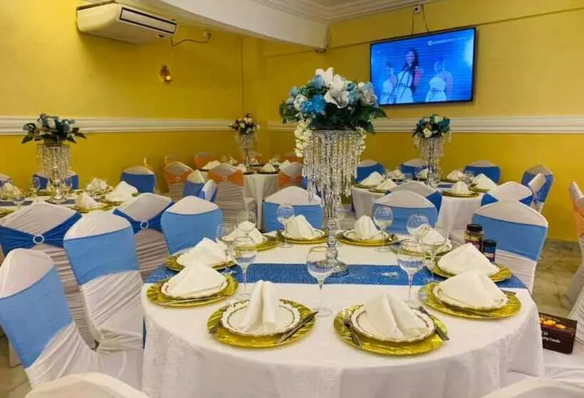 هتل Marriot Metropolitan