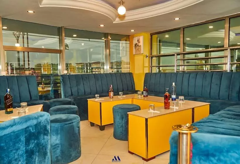 هتل Marriot Metropolitan