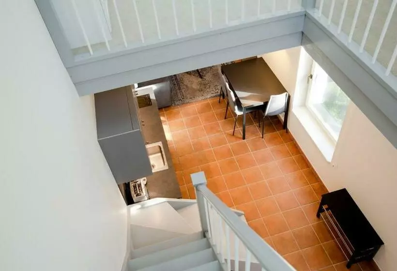 پانسیون Dvi Nidos