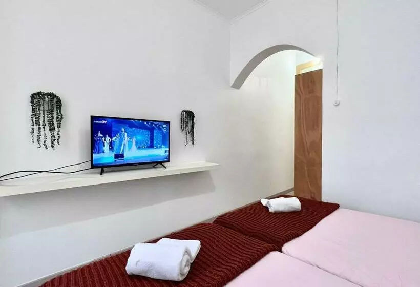 پانسیون Frank S House & Happy Belem