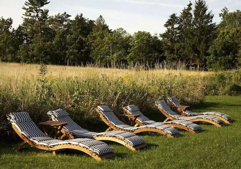 The Eddie Hotel And Farm