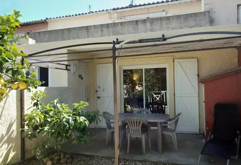 Gîte L Orangeraie   2 Adultes   2 Enfants