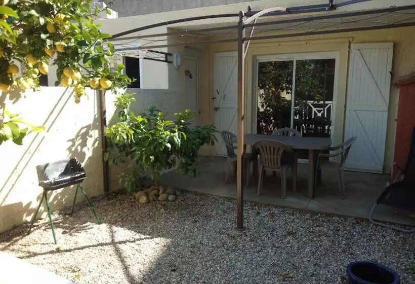 Gîte L Orangeraie   2 Adultes   2 Enfants