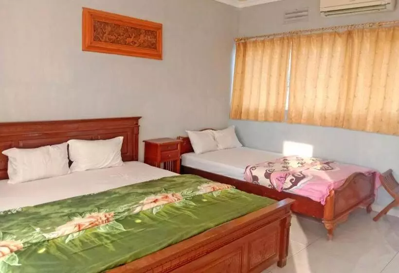 Otel Puri Karimunjawa Redpartner