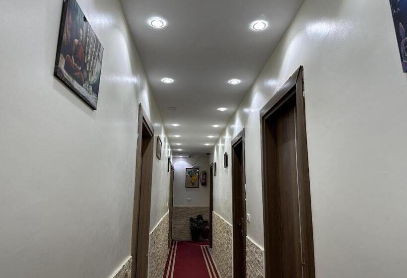 Pyramids Gardens Hotel   فندق حدائق الاهرام