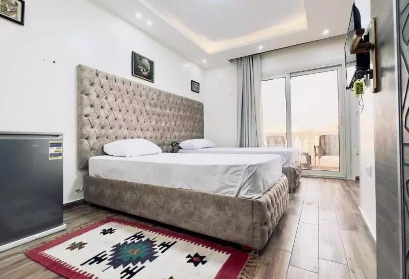 Pyramids Gardens Hotel   فندق حدائق الاهرام