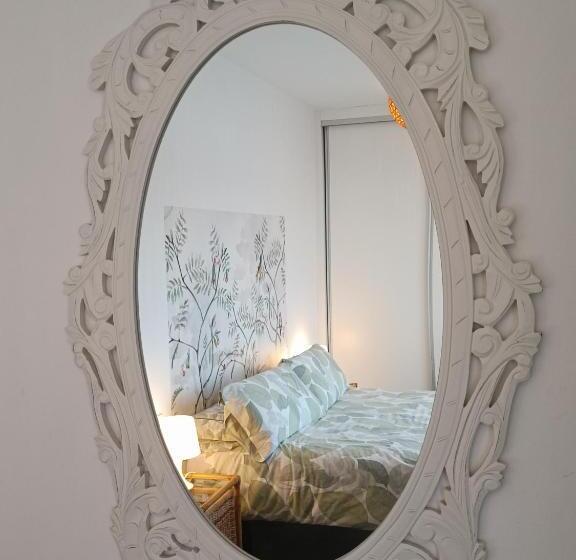 La Ballenita De Tarifa