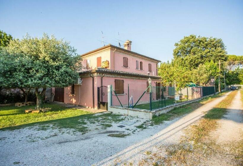 פנסיון Casa Di Marco E Kaila