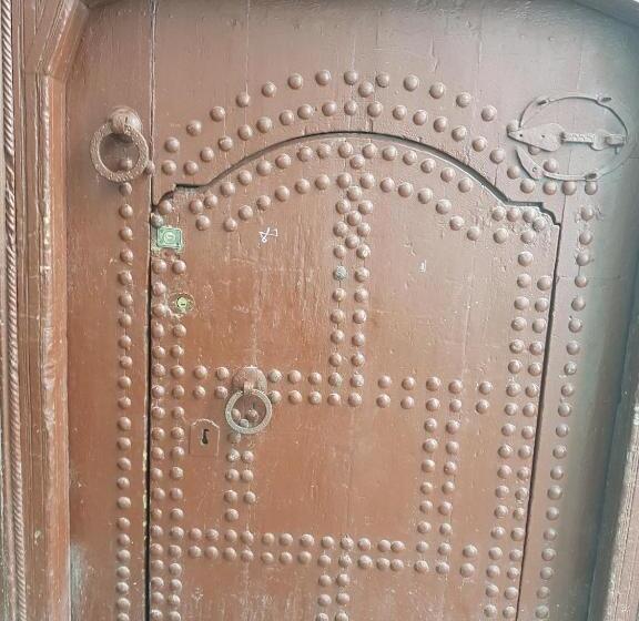 پانسیون Dar Ines