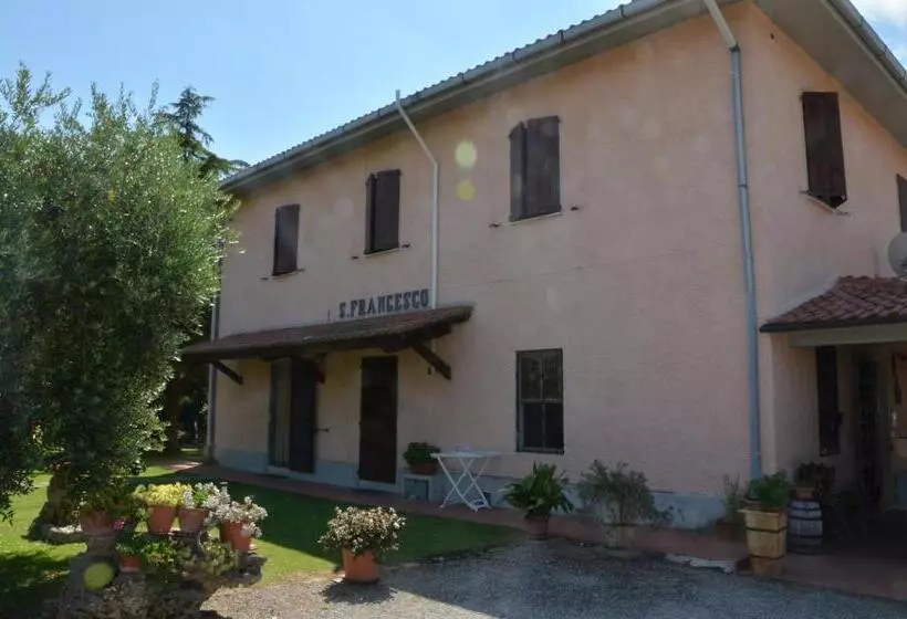 ベッドアンドブレックファースト Agriturismo San Francesco