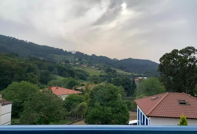Hondargane, En Las Playas De Laga Y Laida