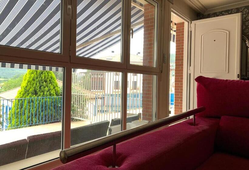 Hondargane, En Las Playas De Laga Y Laida