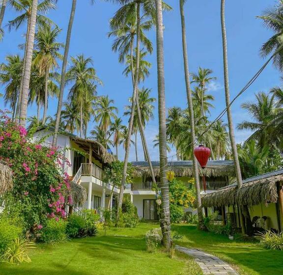 אתר נופש The Legend Coco Beach