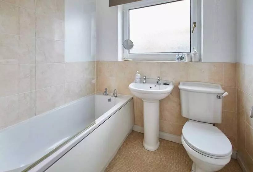 Spring Gardens Holiday Bungalow