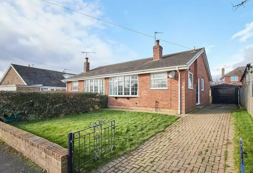 Spring Gardens Holiday Bungalow