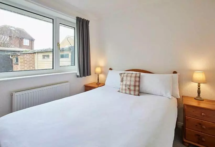 Spring Gardens Holiday Bungalow