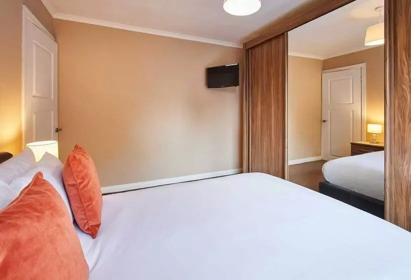 Spring Gardens Holiday Bungalow