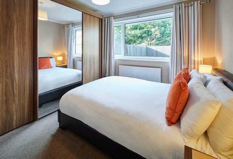 Spring Gardens Holiday Bungalow