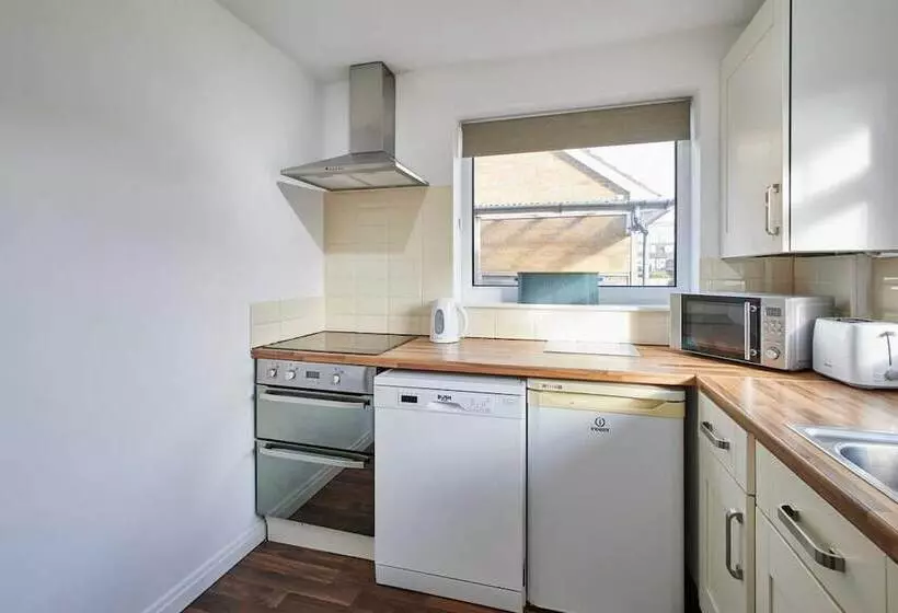 Spring Gardens Holiday Bungalow