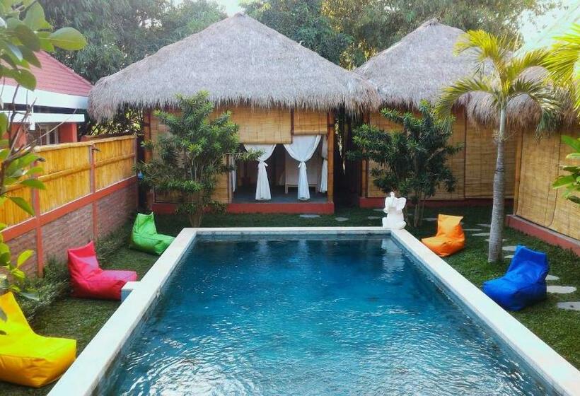 הוסטל Balicabana Bungalows