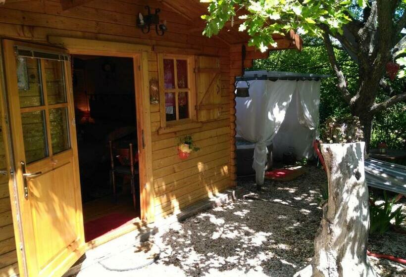 ベッドアンドブレックファースト Au Cabanon Chez Nath Chbre D Hôtes