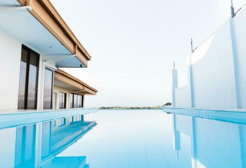 Bed and Breakfast Backpackers Place In Seaviewhills Bohol