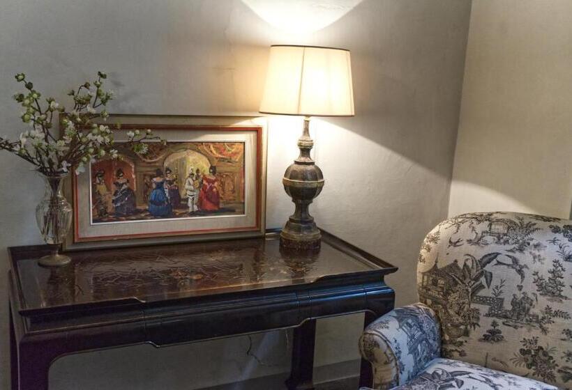 Bed and Breakfast Casa Ella