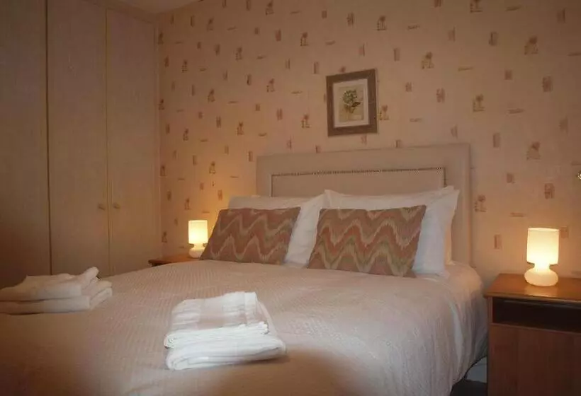 Aamiaismajoitus (B&B) Chez Sé