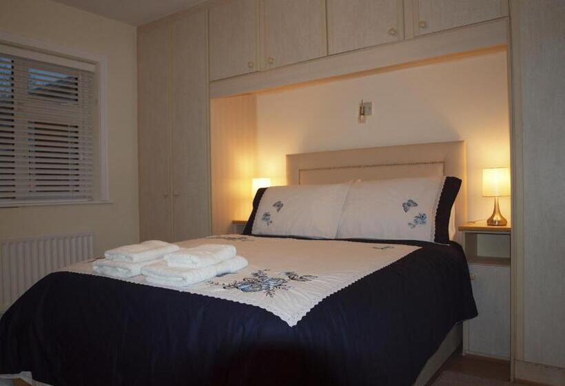 تختخواب و صبحانه Chez Sé