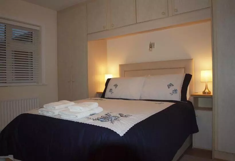 Aamiaismajoitus (B&B) Chez Sé