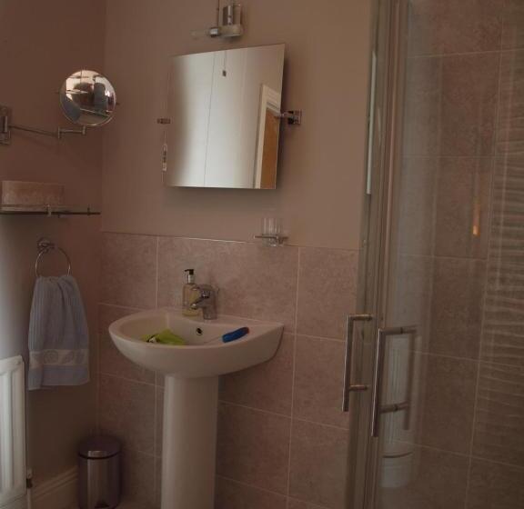 تختخواب و صبحانه Chez Sé