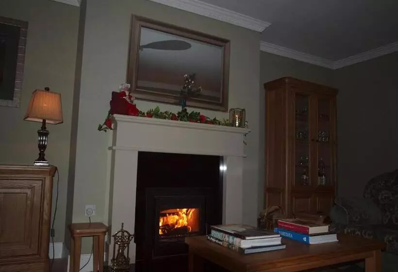 Aamiaismajoitus (B&B) Chez Sé