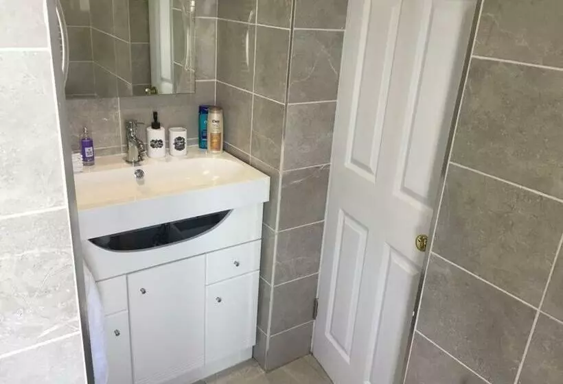 Aamiaismajoitus (B&B) Clarendon