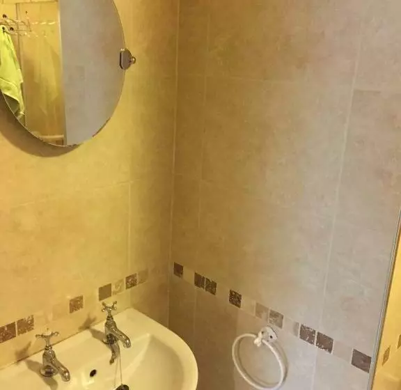 Aamiaismajoitus (B&B) Clarendon