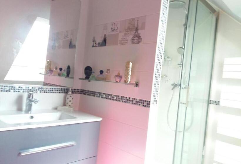 Bed and Breakfast La Maison Bretonne, Chez Pascal & Brigitte