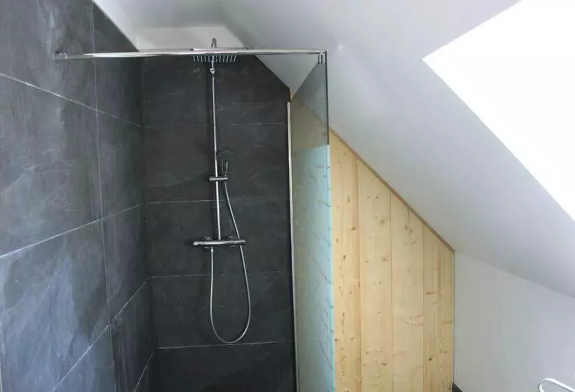 Aamiaismajoitus (B&B) Le Nid Du Kaloui