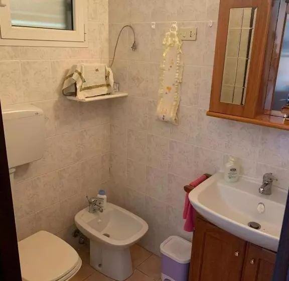 Casa Vacanza Anna Con Vista Balcone La Laguna ,situata A 5 Minuti Dal Centro A Piedi