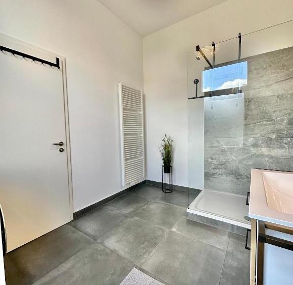 Exklusives City Apartment Im Herzen Oldenburgs Mit Balkon Und Parkplatz A36