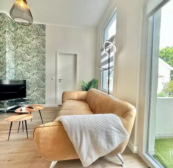 Exklusives City Apartment Im Herzen Oldenburgs Mit Balkon Und Parkplatz A36