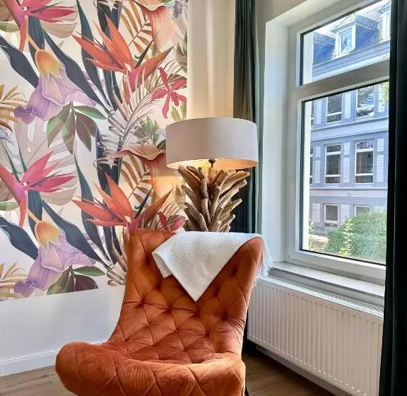 Exklusives City Apartment Im Herzen Oldenburgs Mit Balkon Und Parkplatz A36
