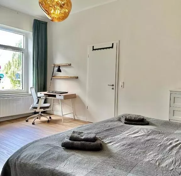 Exklusives City Apartment Im Herzen Oldenburgs Mit Balkon Und Parkplatz A36